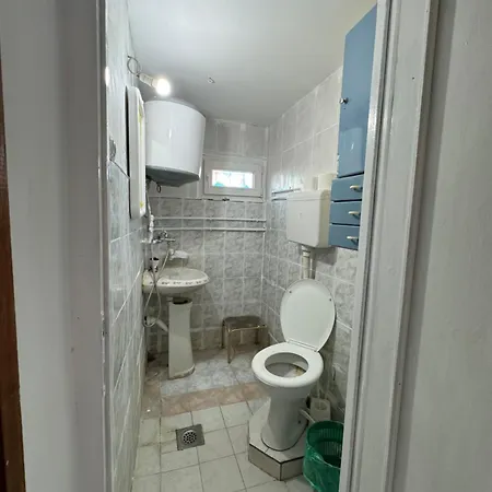 Airport, Belgrade, 1 Bedroom, 1 Living 빌라